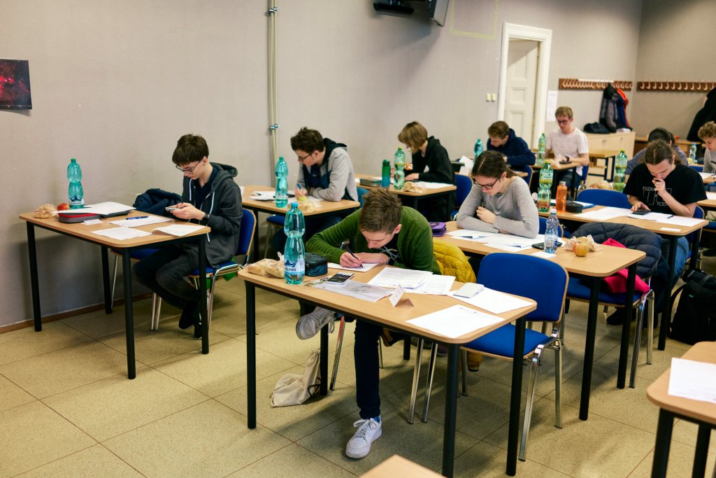 2703_2024-25-Finale-AB-04.jpg 2703_2024-25-Finale-AB-04.jpg