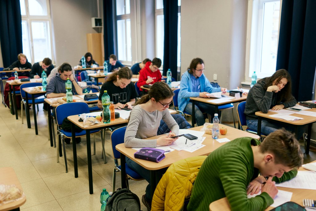 2705_2024-25-Finale-AB-06.jpg 2705_2024-25-Finale-AB-06.jpg