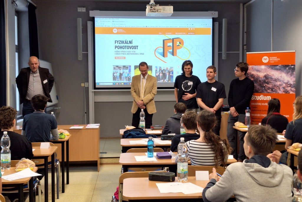 2742_2024-25-Finale-CD-01.jpg 2742_2024-25-Finale-CD-01.jpg