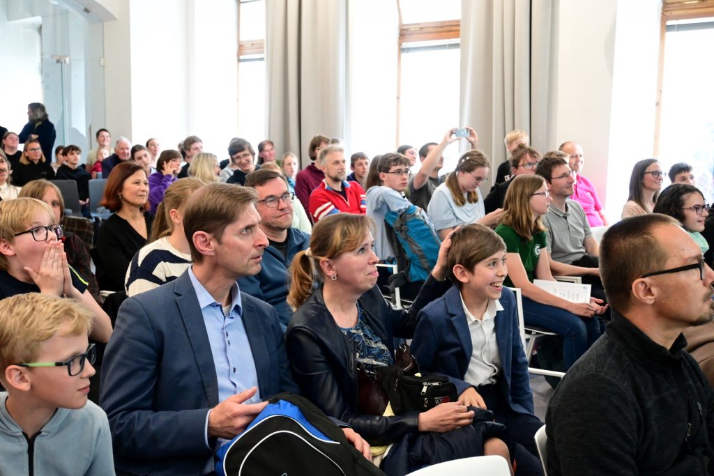 2767_2024-25-Finale-EFGH-16.jpg 2767_2024-25-Finale-EFGH-16.jpg