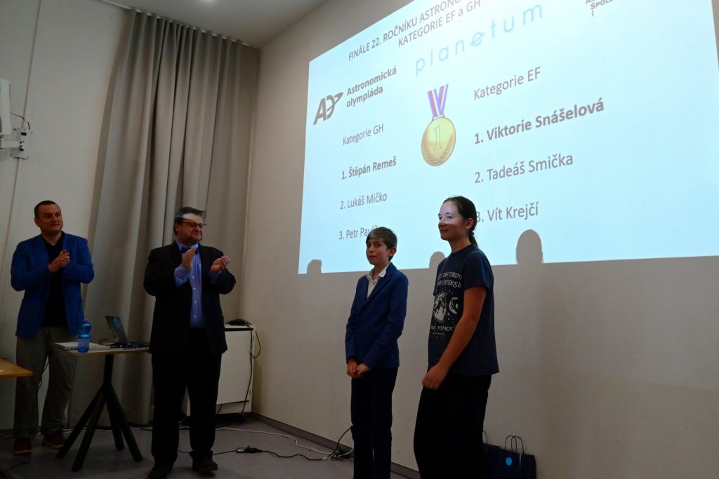 2777_2024-25-Finale-EFGH-26.jpg 2777_2024-25-Finale-EFGH-26.jpg