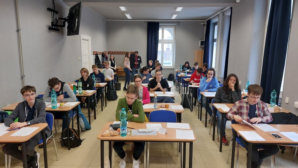 2700_2024-25-Finale-AB-01.jpg 2700_2024-25-Finale-AB-01.jpg